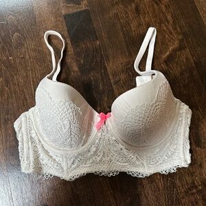 Victoria's Secret Body by Victoria Lined Demi Lace Bra - Cream, 32D